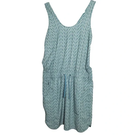 Patagonia Fleetwith Dress Women's‎ Medium Athletic Hiking Outdoor Green Pockets - Picture 2 of 14